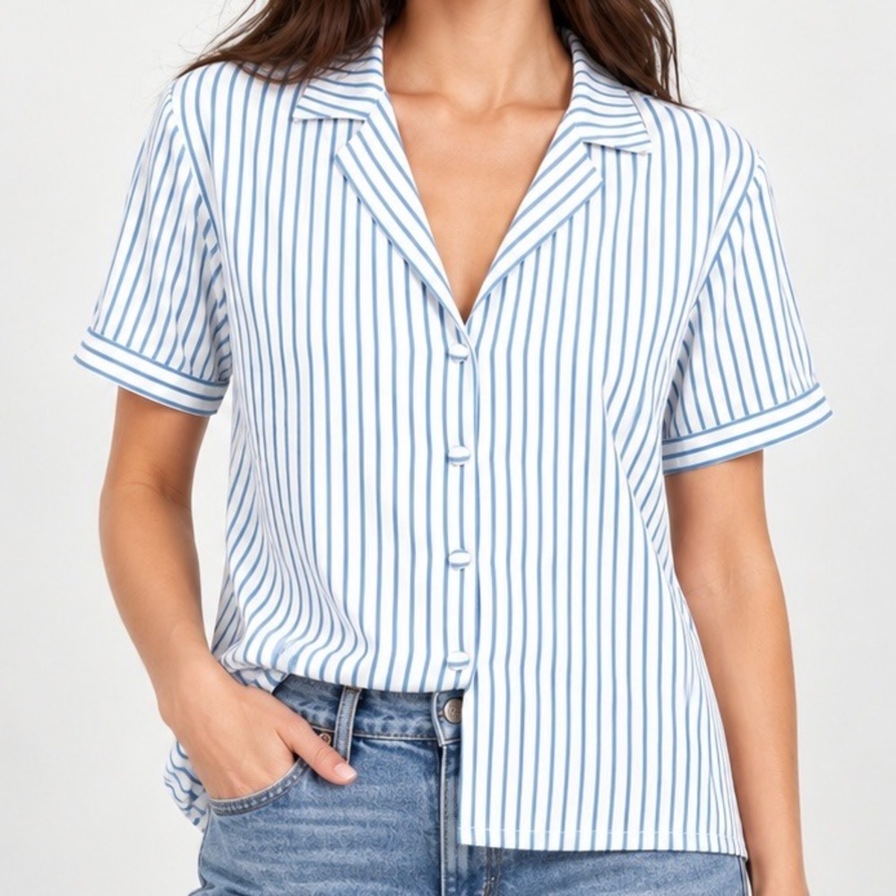 Milk & Honey Blue White Striped Short Sleeve Button Up Blouse Top Medium NWT